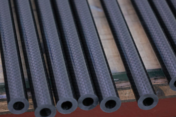 How to improve the material of carbon fiber pipes